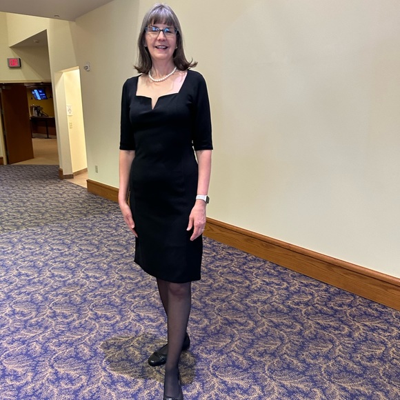 Meet your Posher, Mary lou - Picture 3 of 16